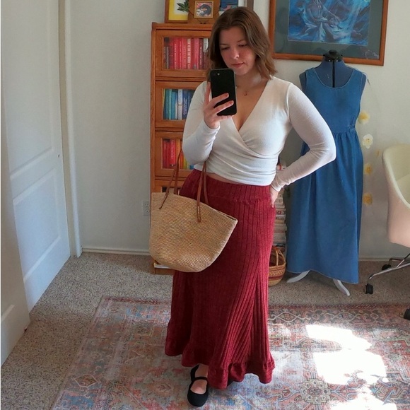 Meet your Posher, Rachel :) - Picture 1 of 1